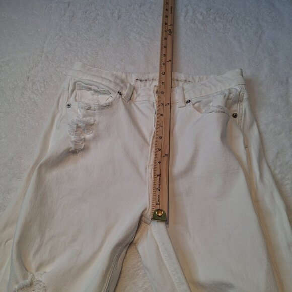 American Eagle Mom Straight Jean Sz 8 X-Short 5 Pocket Distressed Neutral Boho - Picture 12 of 16